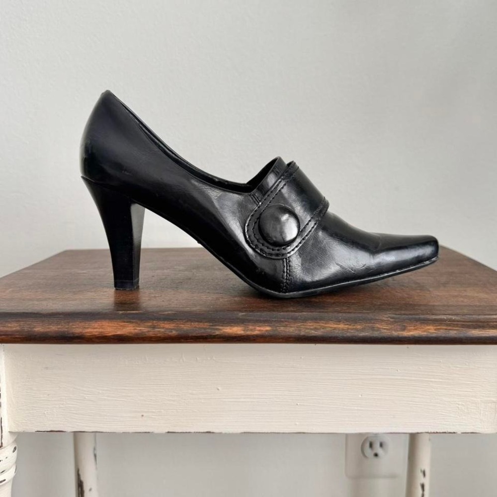 Black Pointed Button Heel Franco Sarto Size 8.5